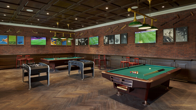 Hilton Salwa Beach Resort & Villas